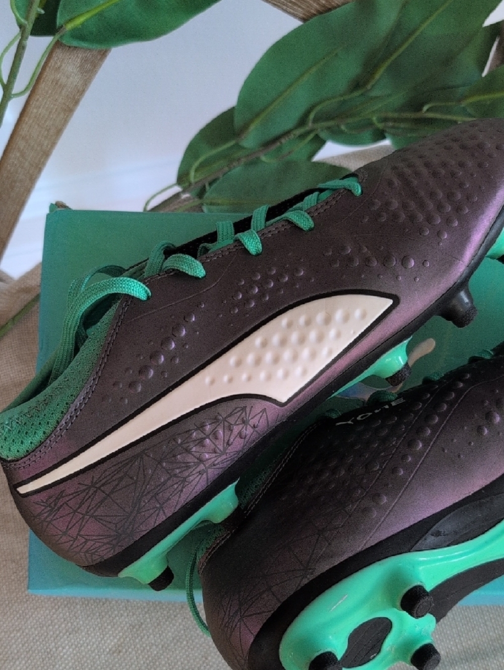 PUMA ONE 4 Syn FG JR Soccer Shoes, Youth Kids Size 5.5 US, Silver, Green 1732 - Picture 3 of 6